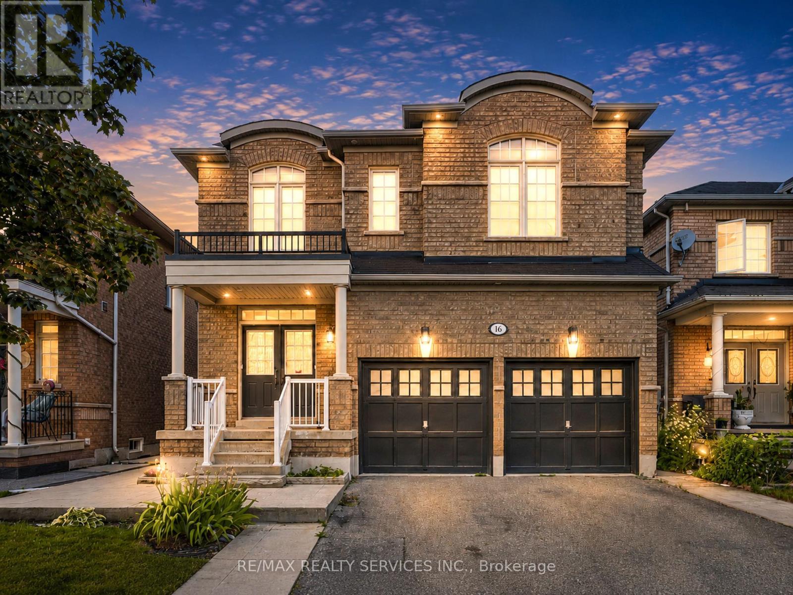 16 FALLGATE DRIVE
