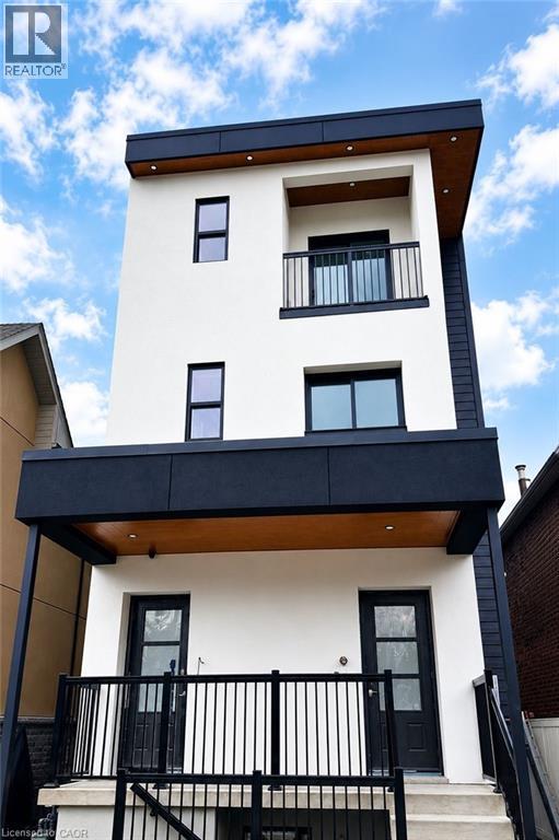 17 WHITE Avenue Unit# 2 MF