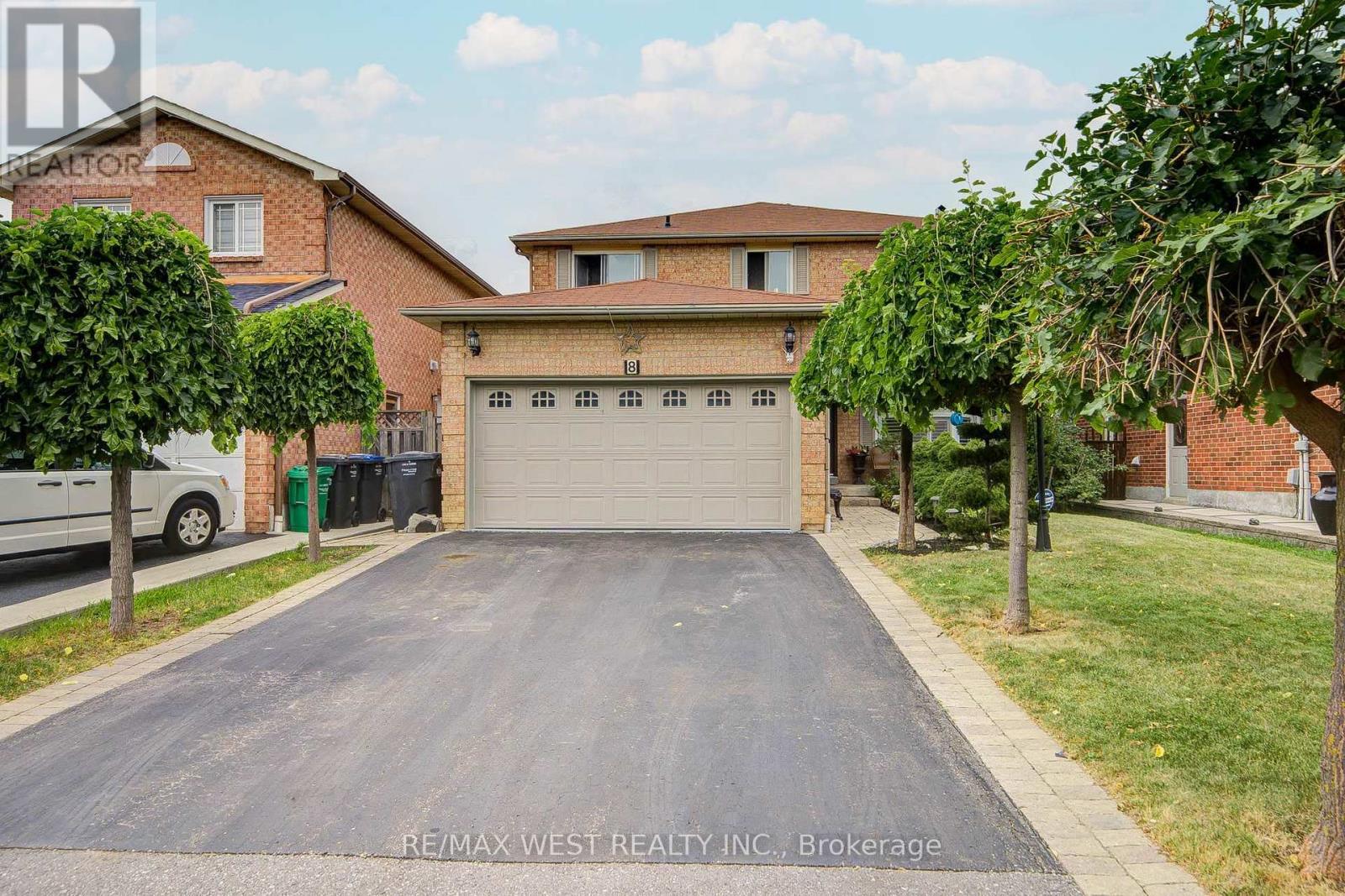 8 BALLYCASTLE CRESCENT