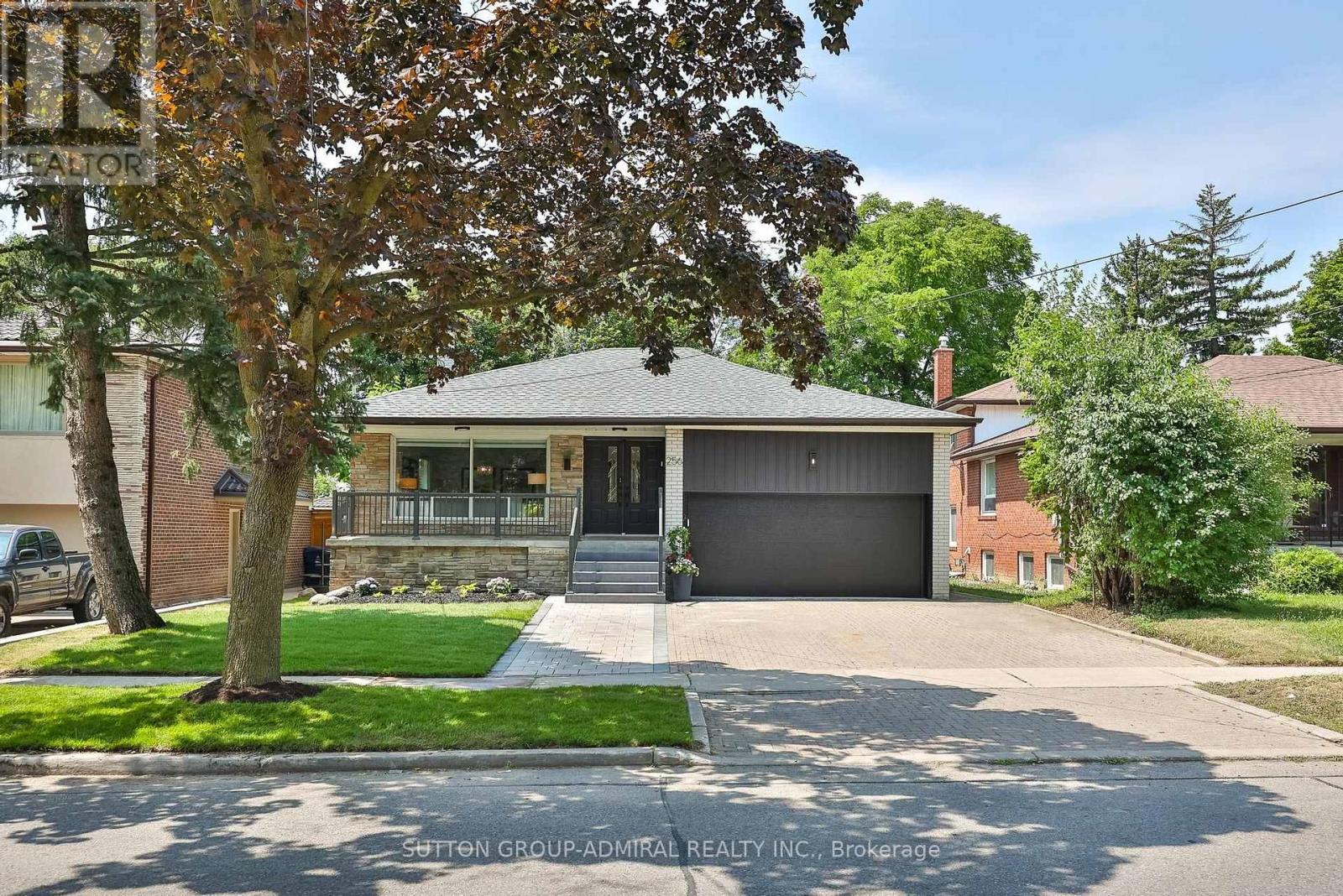 256 TORRESDALE AVENUE