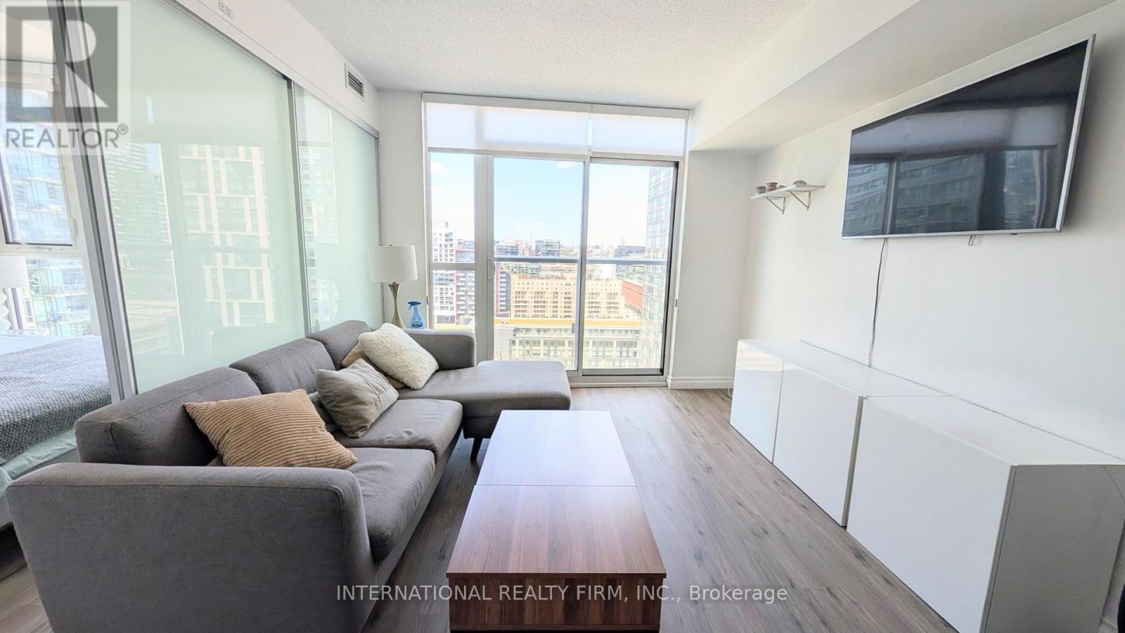 2110 - 85 QUEENS WHARF ROAD