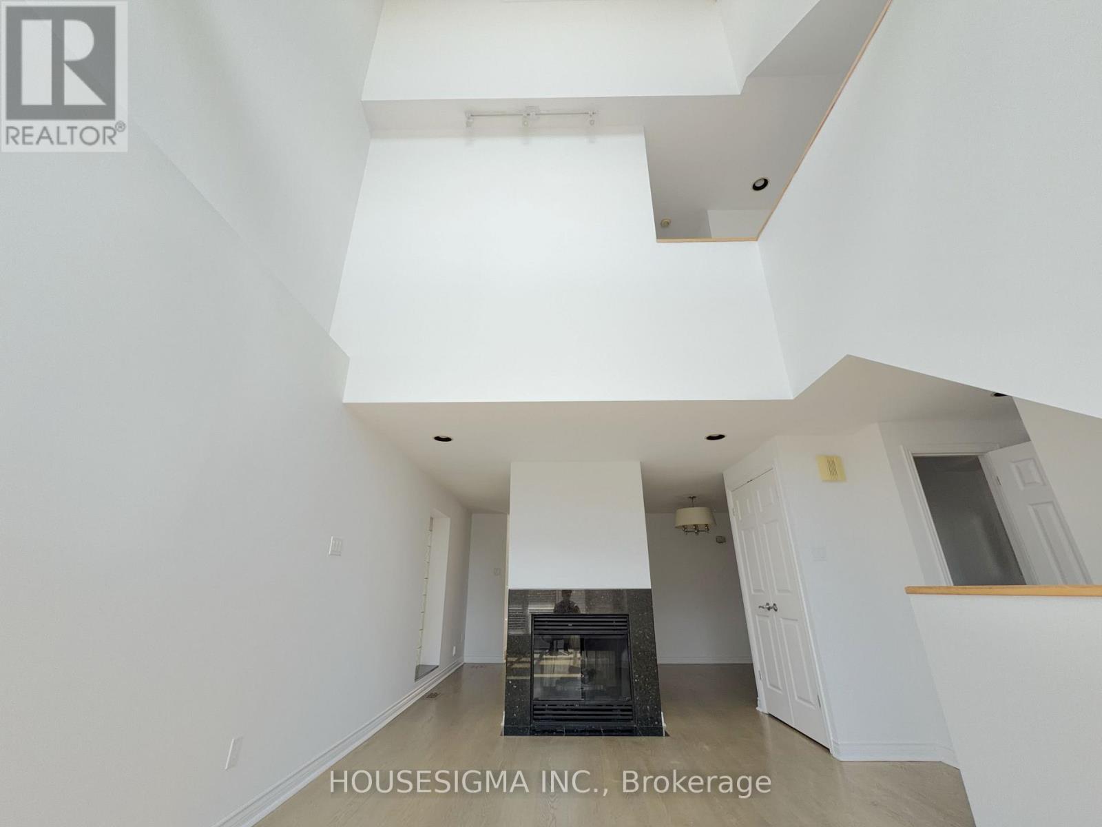 MAIN - 116 CRANBROOKE AVENUE