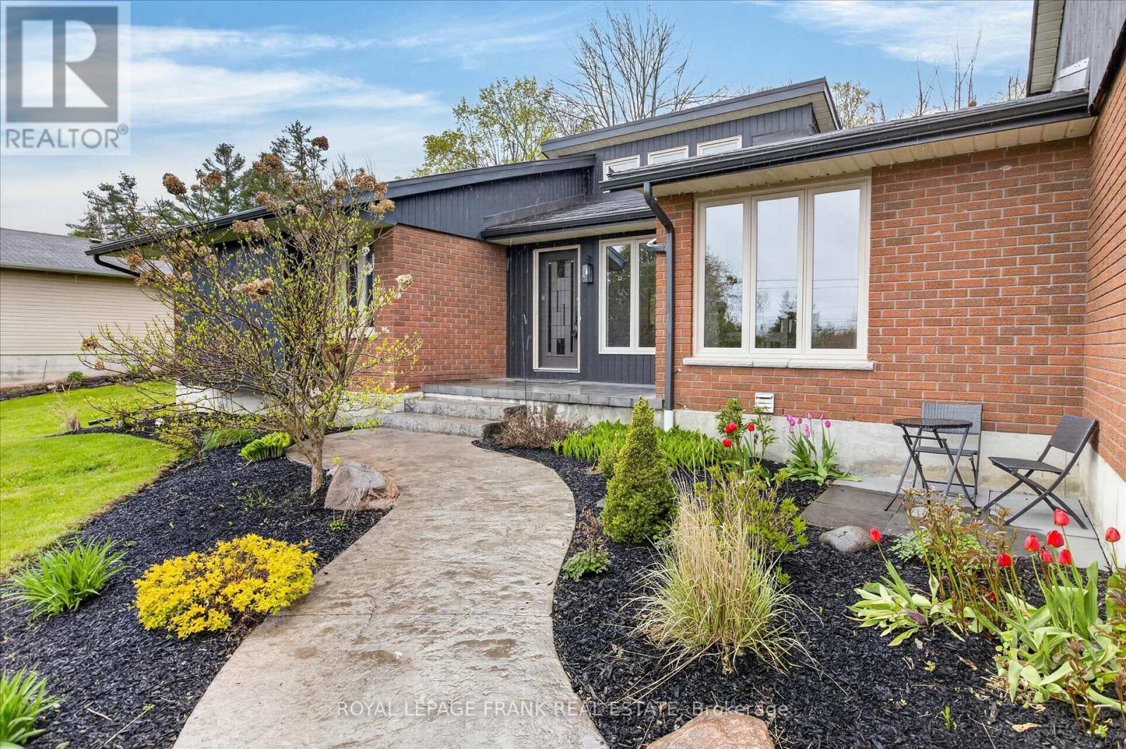 892 FRANK HILL ROAD