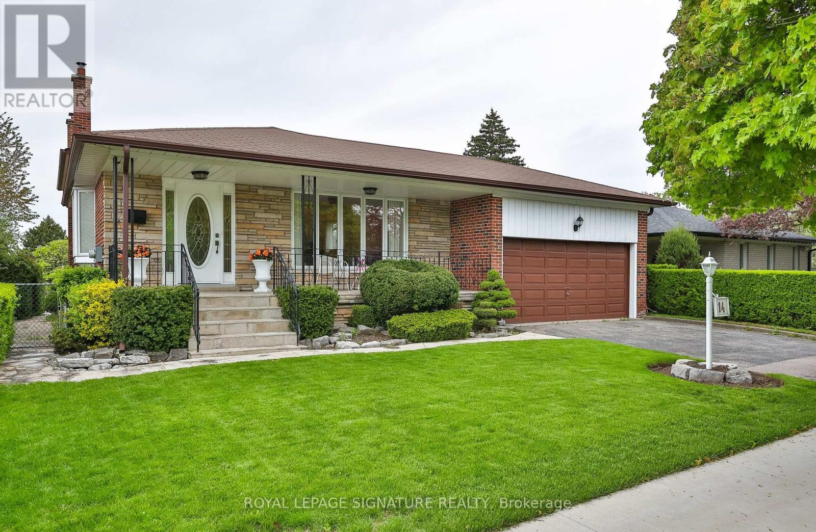 14 LOGSTONE CRESCENT