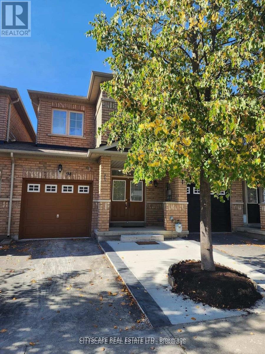 94 UNIONVILLE CRESCENT
