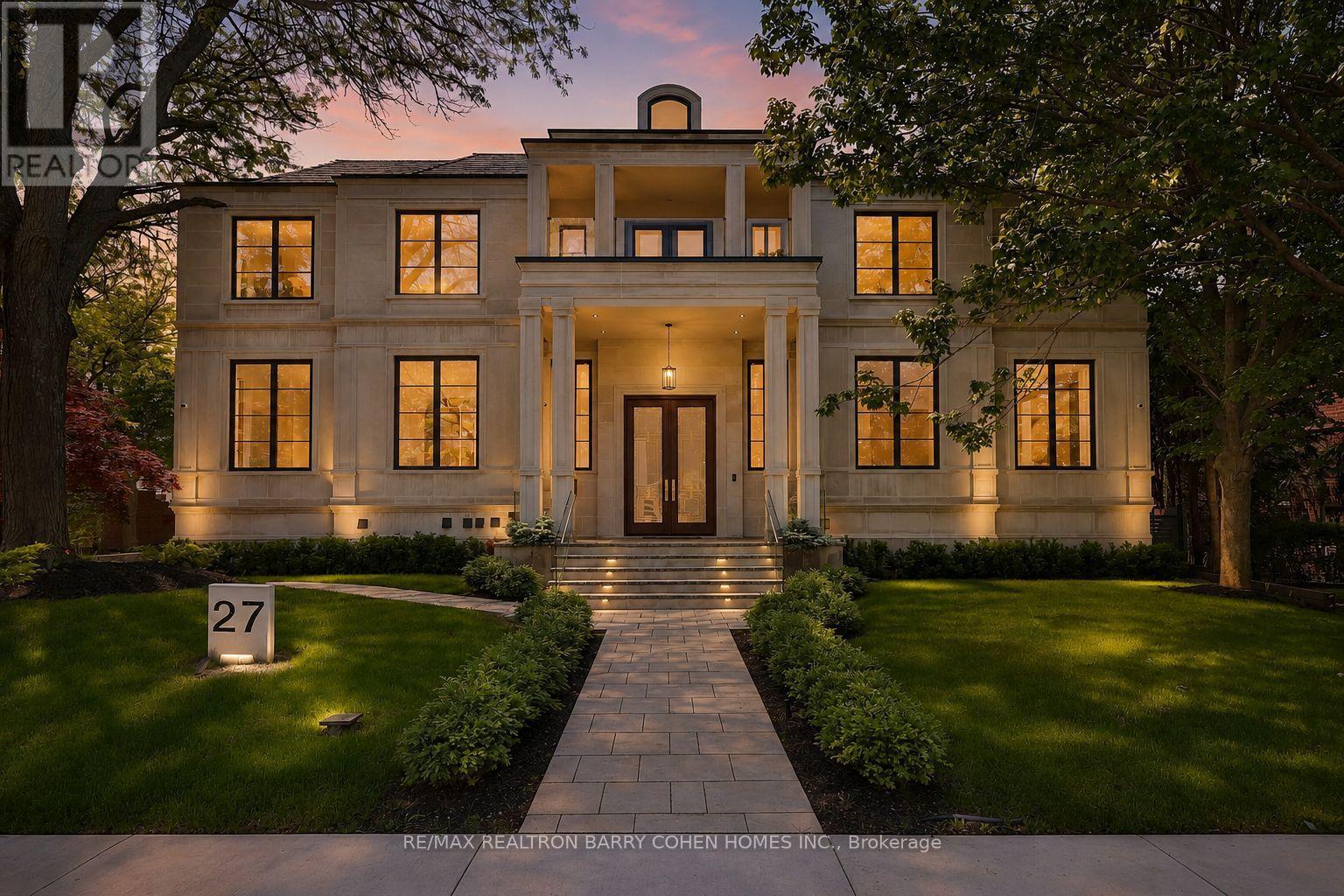 27 PENWOOD CRESCENT