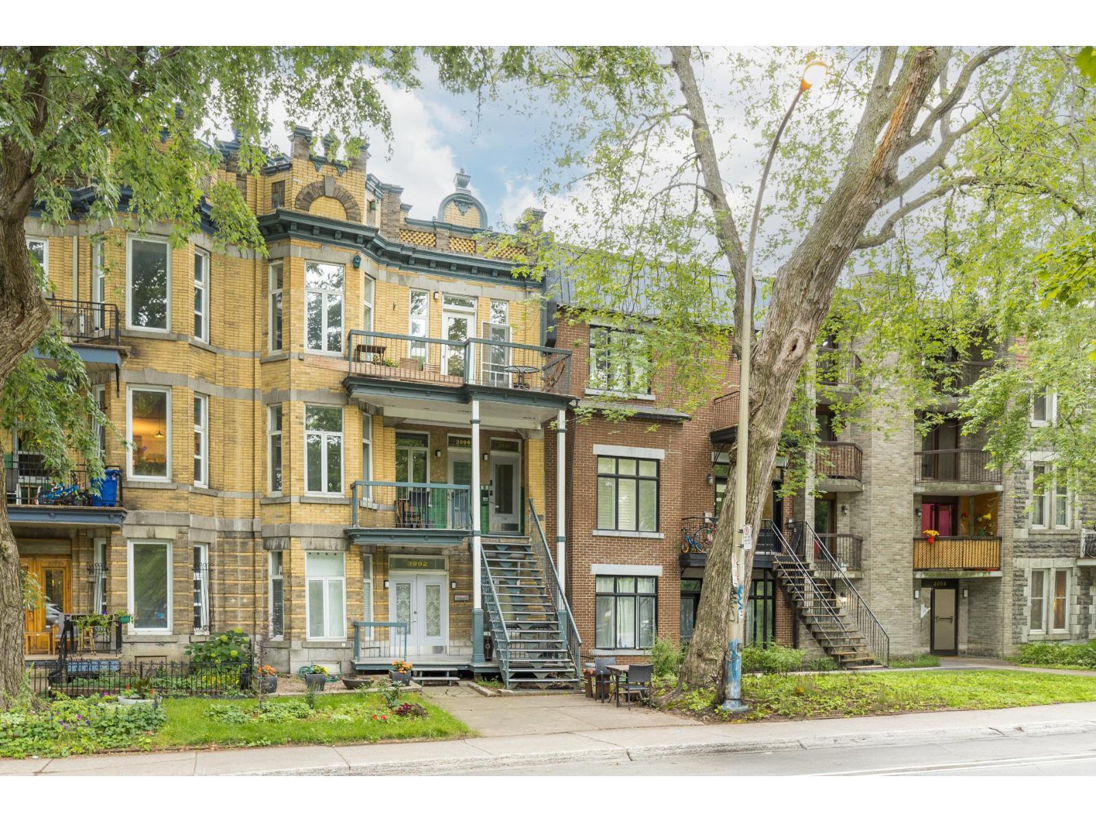 3992 Av. du Parc-La Fontaine