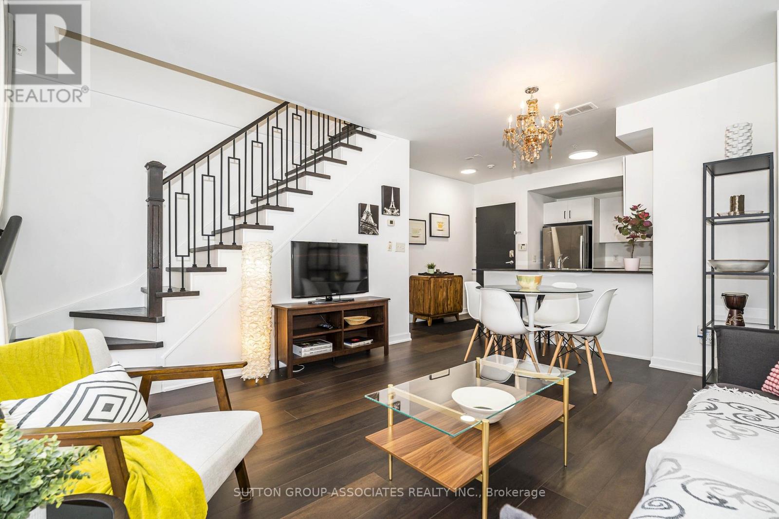 PH7 - 539 JARVIS STREET