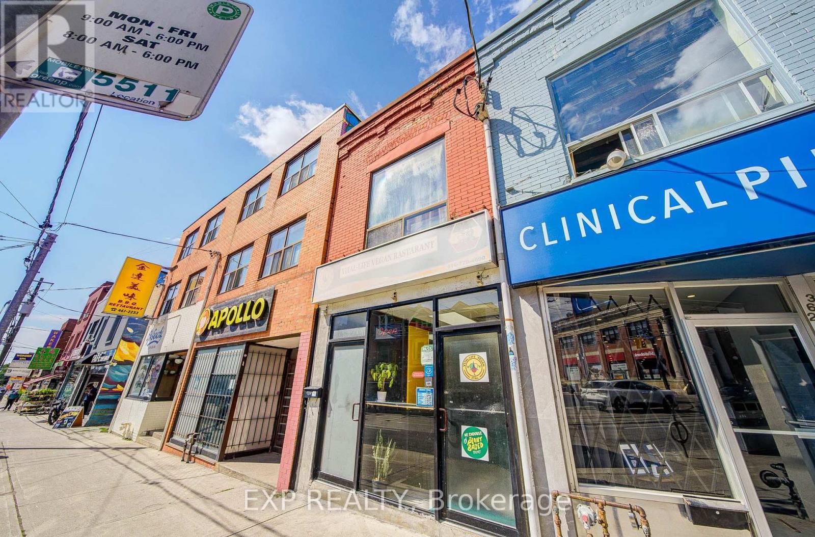360 BROADVIEW AVENUE