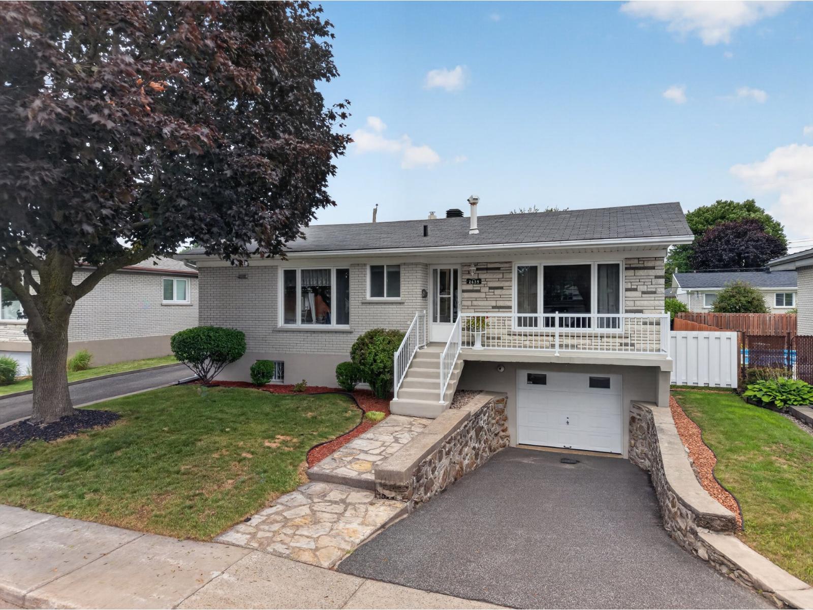2639 Rue Julien