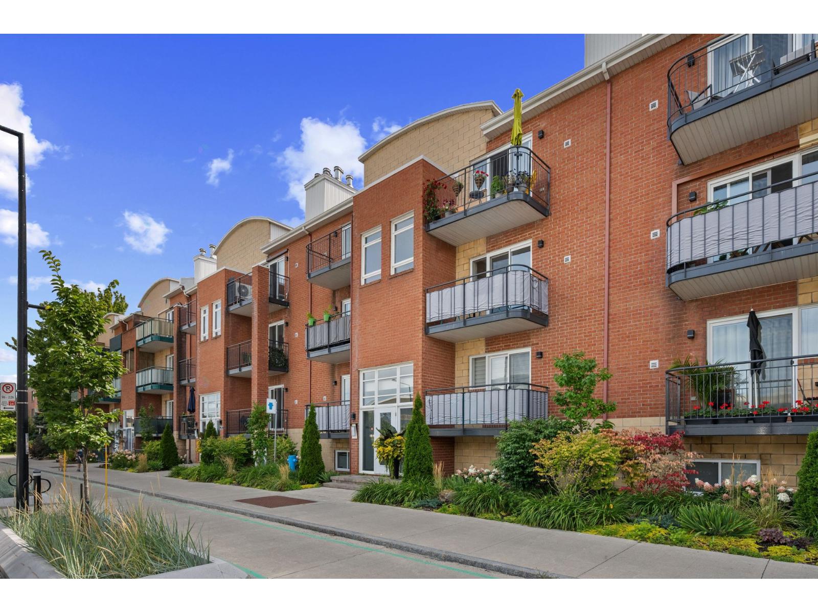 4520 Av. Pierre-De Coubertin, #4 — photo 1