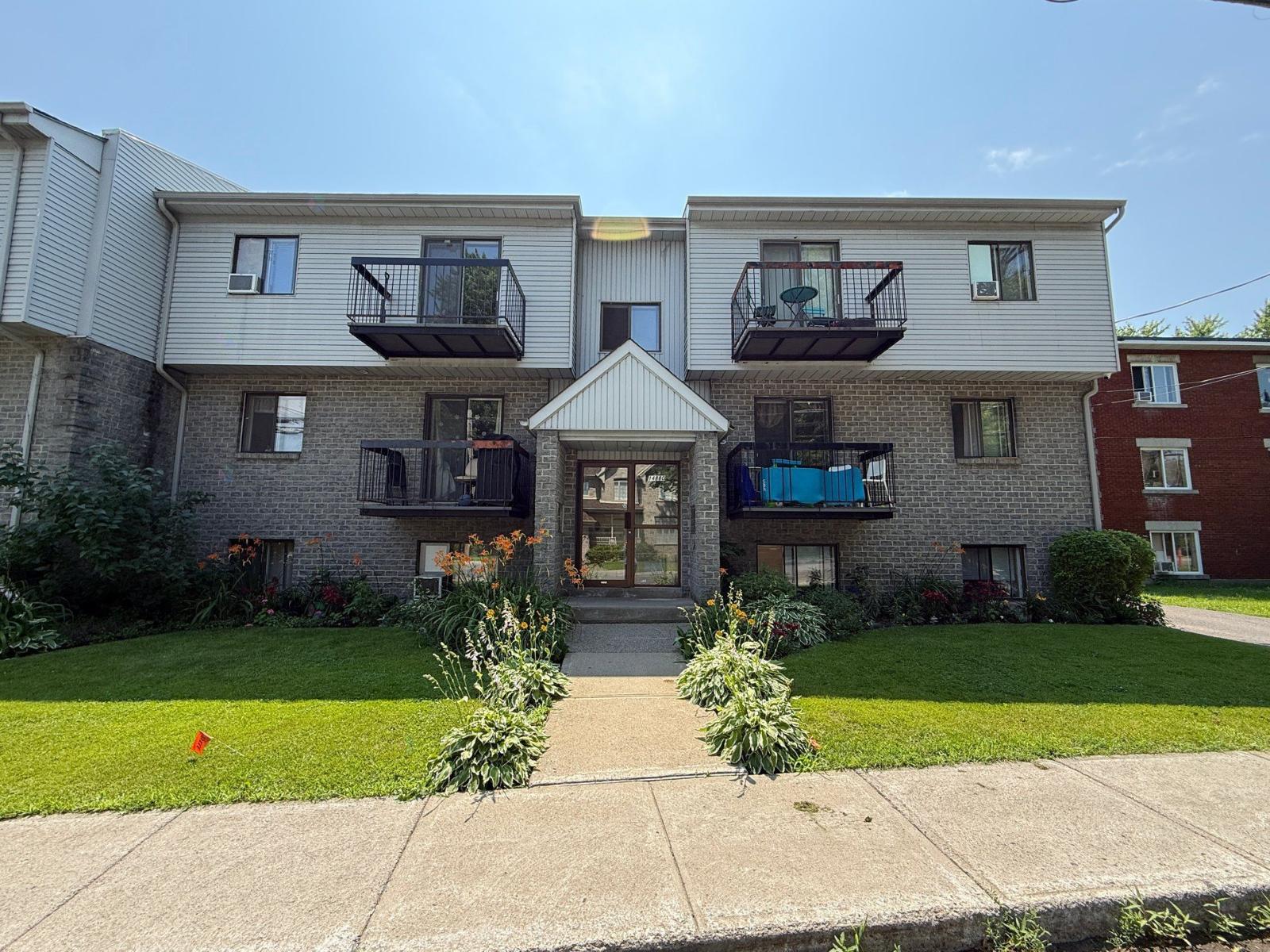 14880 Boul. Gouin O. — photo 1