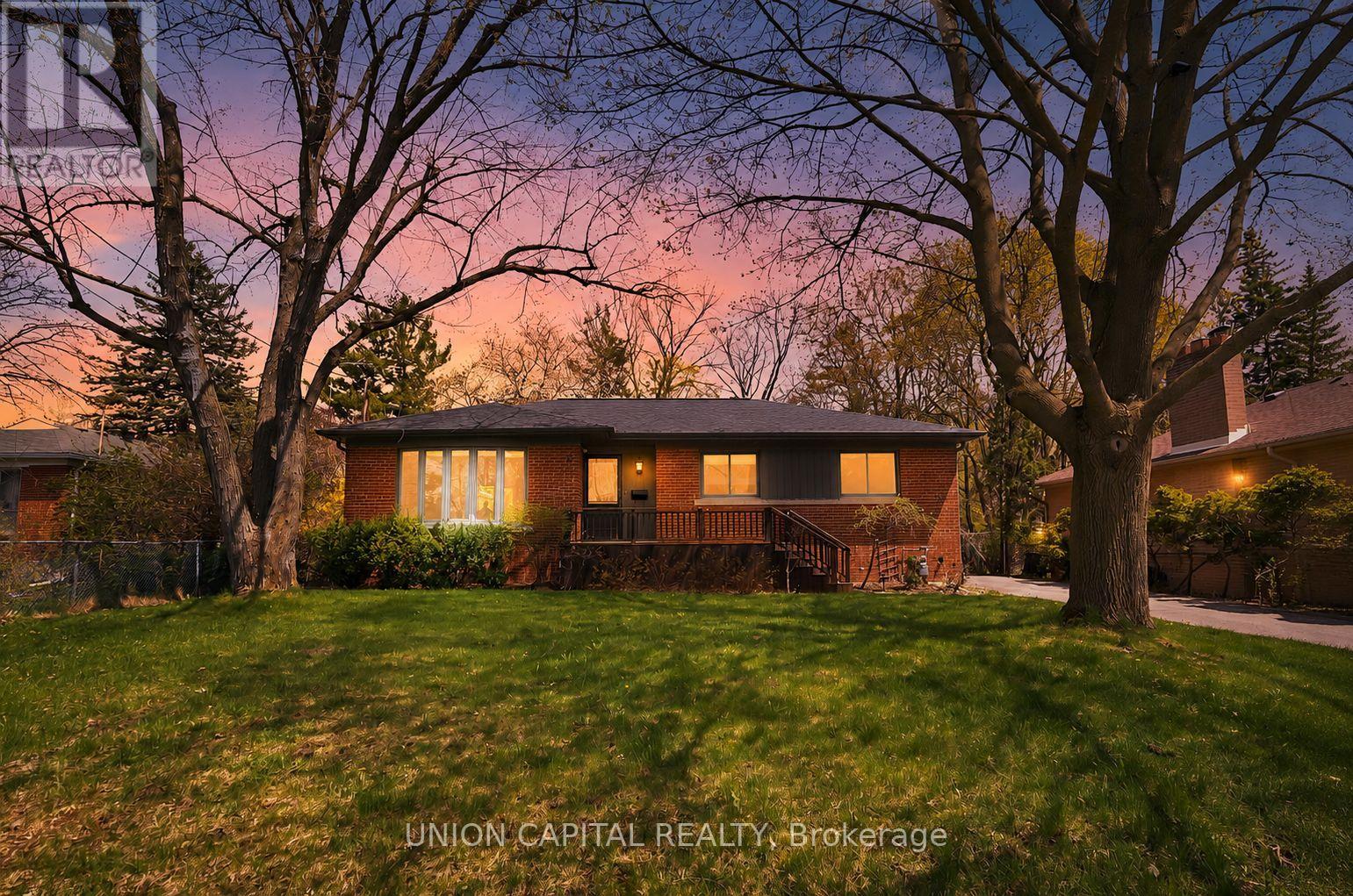 111 LIBBY BOULEVARD