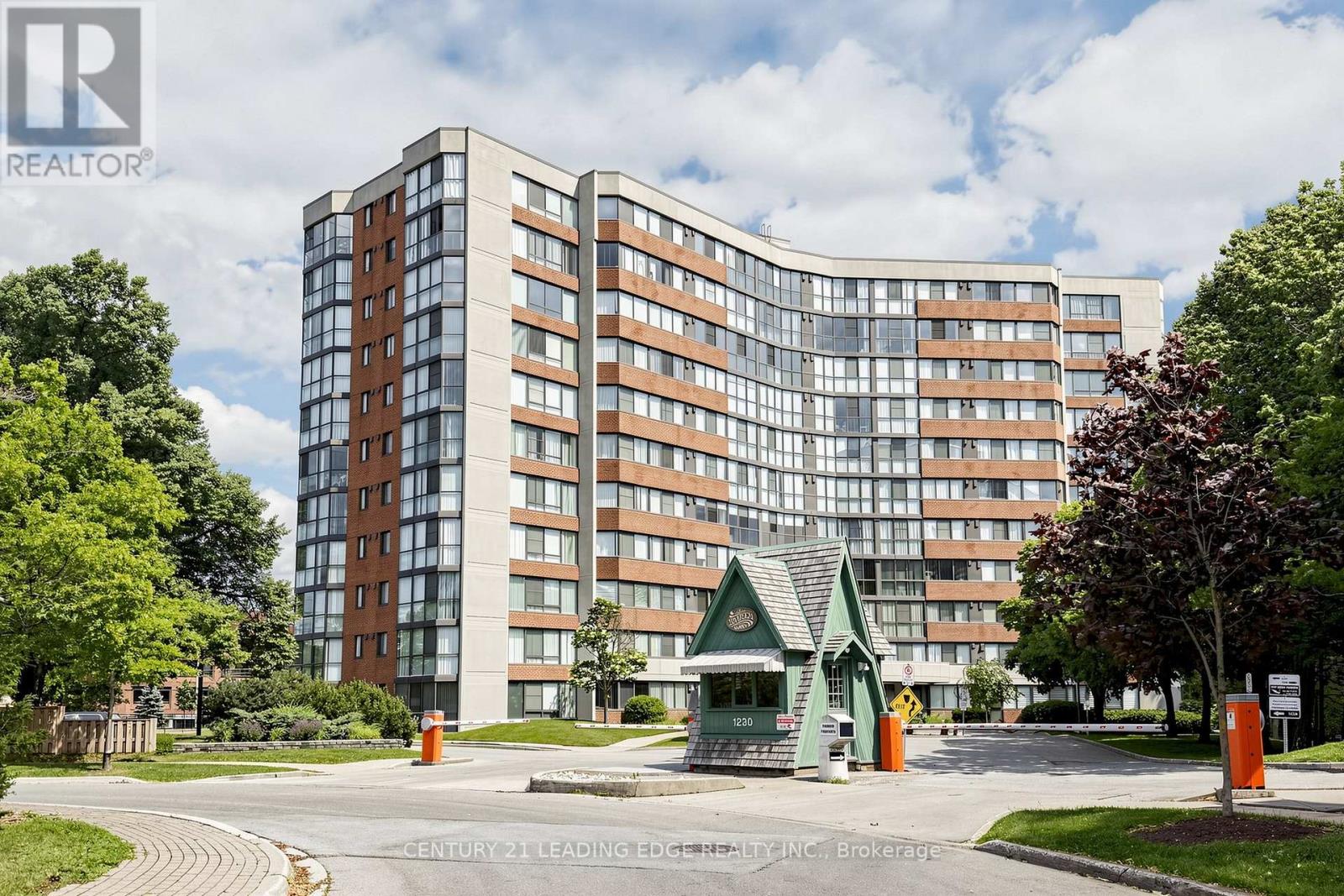 1106 - 1230 MARLBOROUGH COURT W