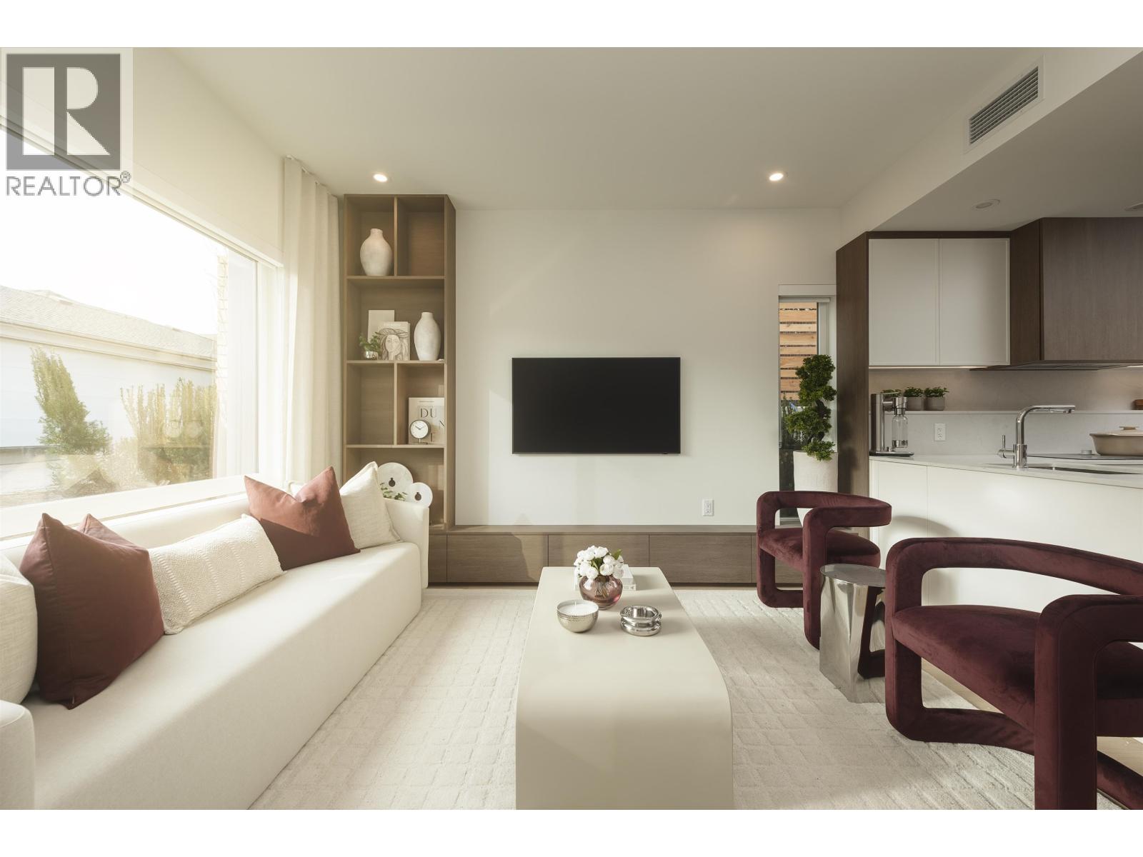 382 W 45TH AVENUE