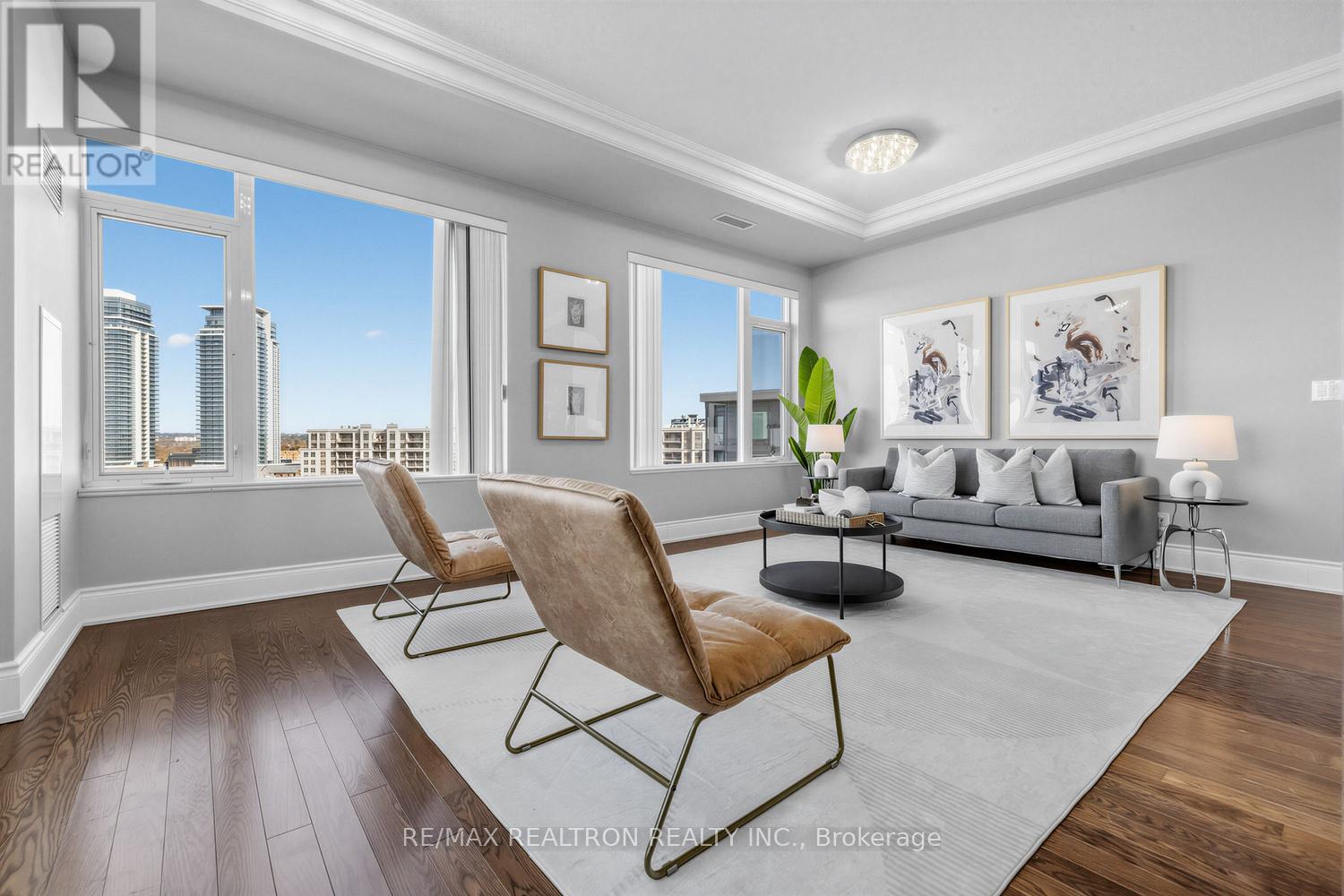 PH# 2 - 253 SOUTH PARK ROAD