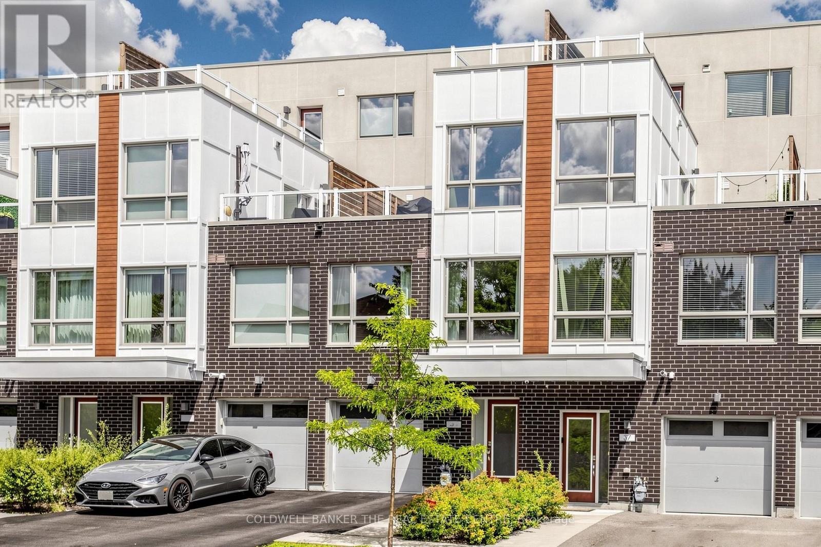#36 - 1870 ALTONA ROAD