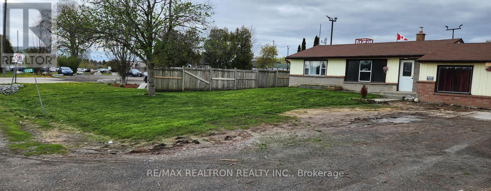 1608 BASELINE ROAD W