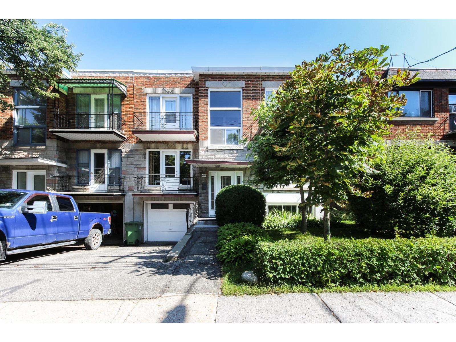 4885 Rue St-Donat