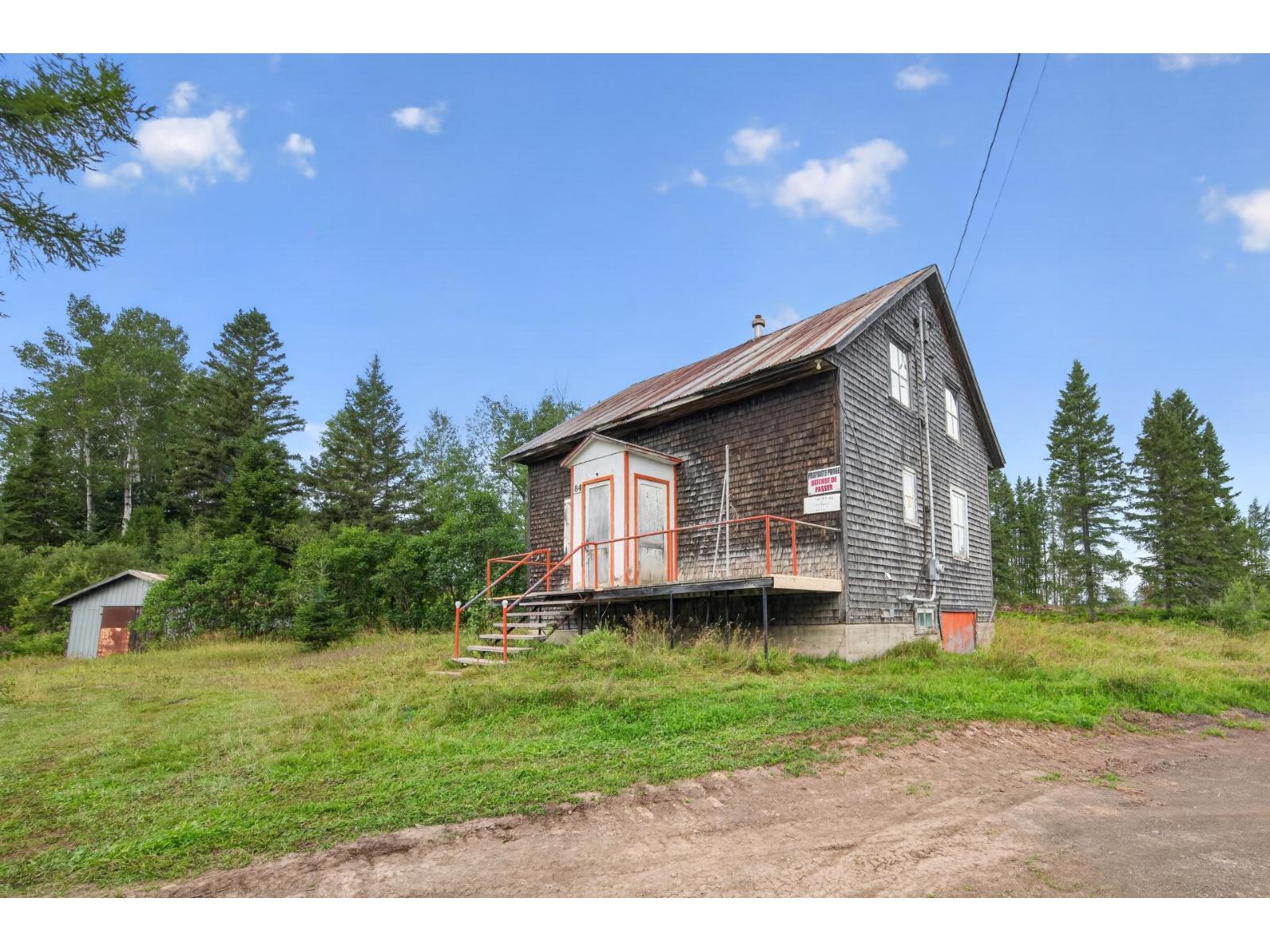 最終値引DominiqueLaurentNuits-Saint-es For sale: 84 Ch. du 1er-Rang-de-Chénier, Esprit-Saint, Quebec