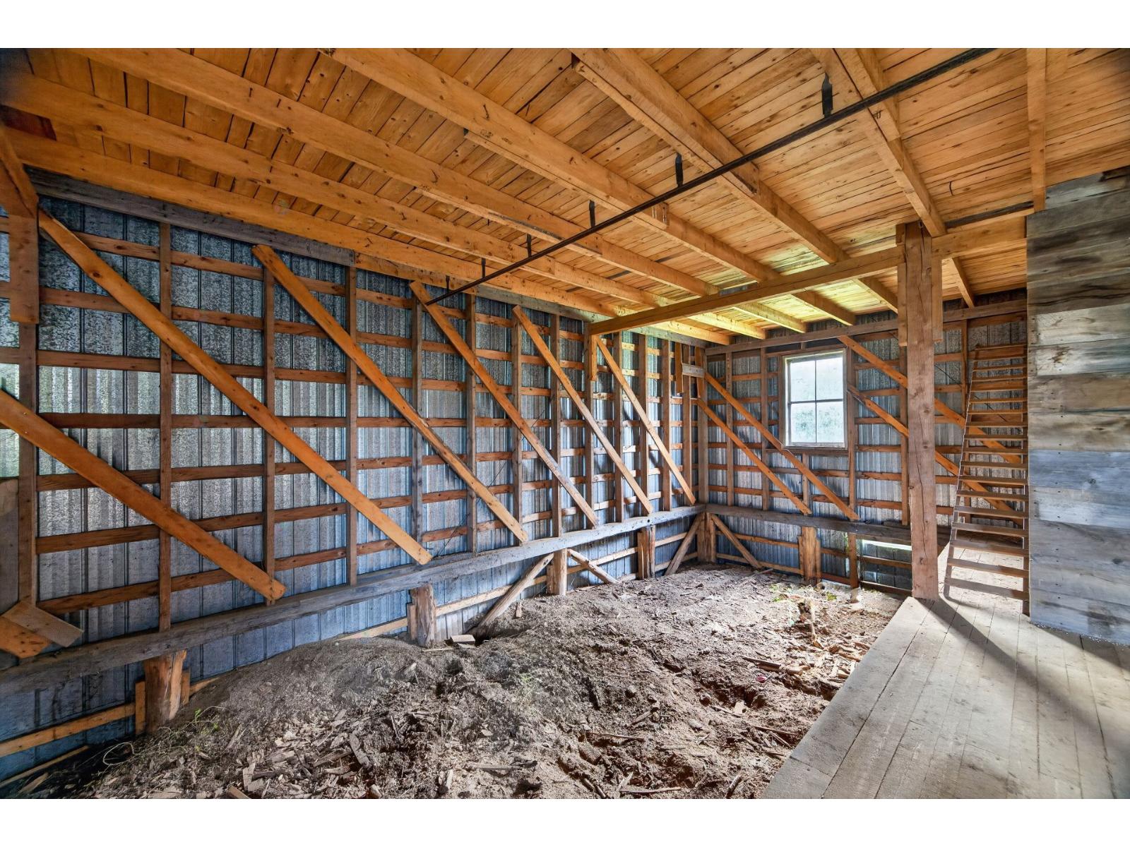 For sale: 84 Ch. du 1er-Rang-de-Chénier, Esprit-Saint, Quebec