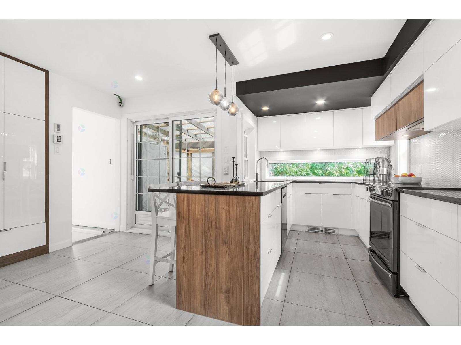 434 81e Rue O. — photo 2