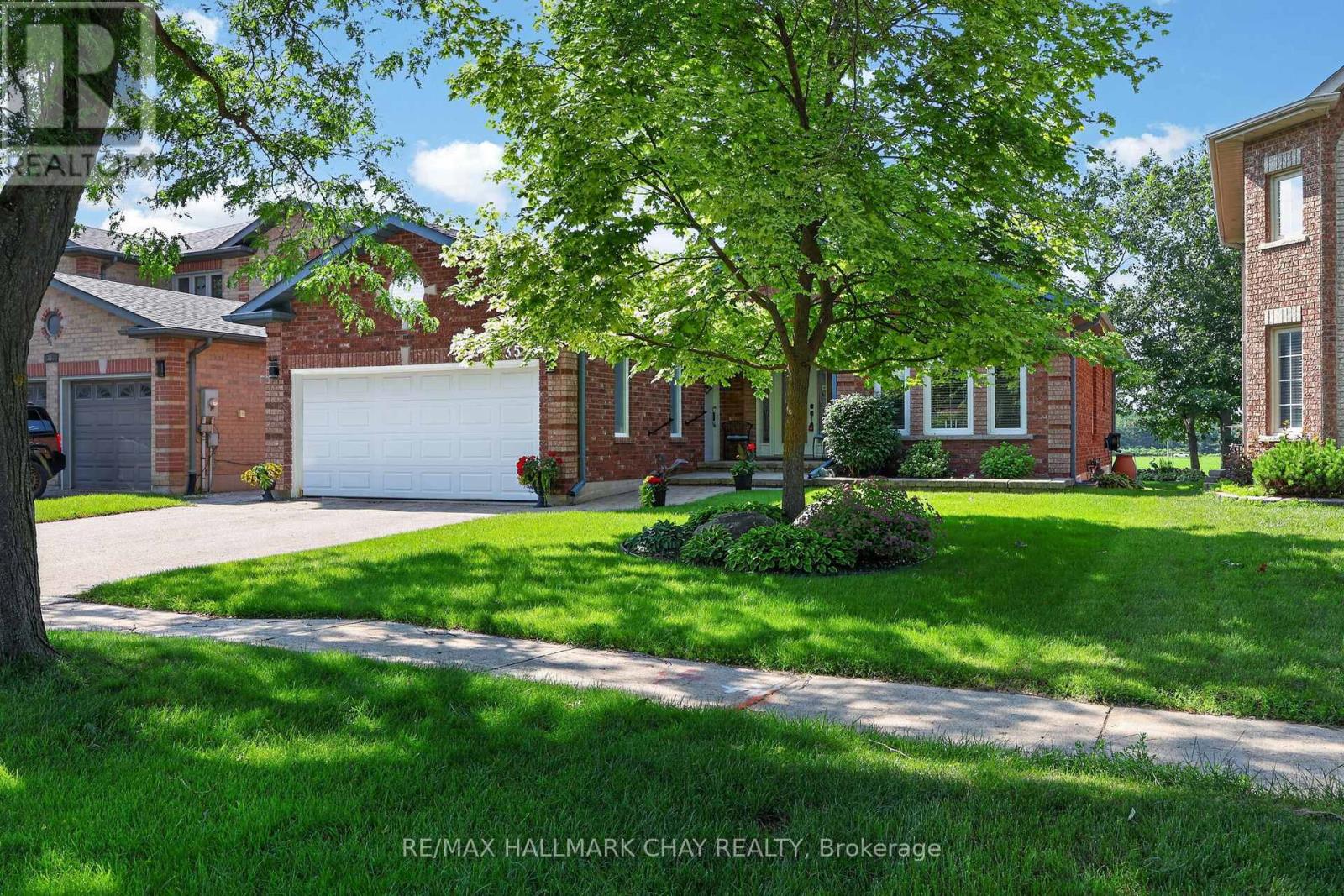 358 LIVINGSTONE STREET W