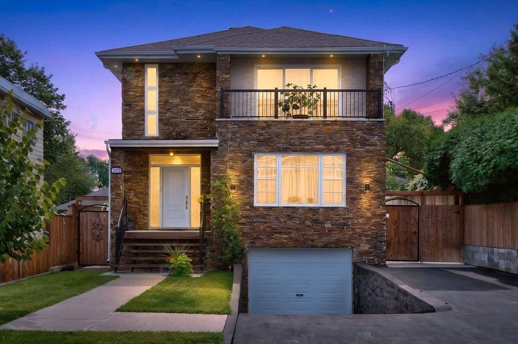 1022 Rue St-Thomas