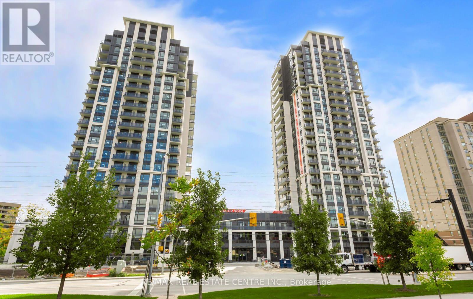 1307 - 204 BURNHAMTHORPE ROAD E