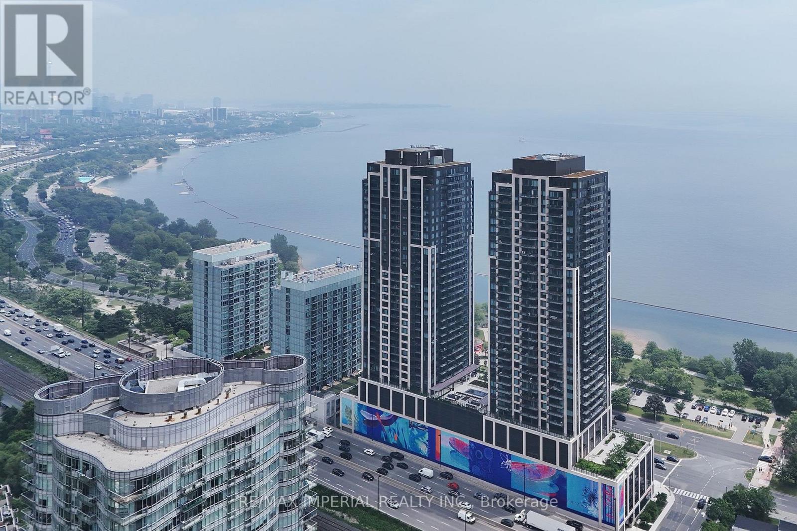 1607 - 1926 LAKESHORE BOULEVARD W