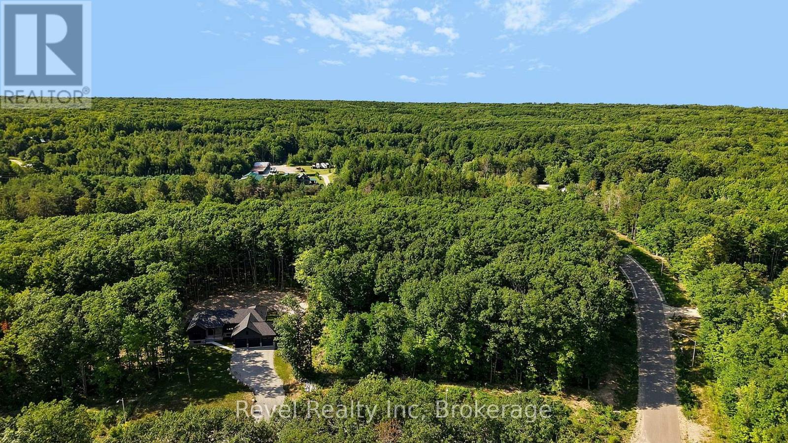 46 VOYAGEUR DRIVE