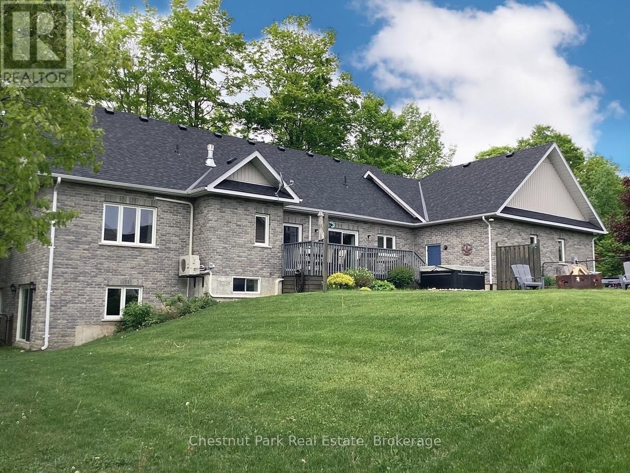 28 BOYD CRESCENT