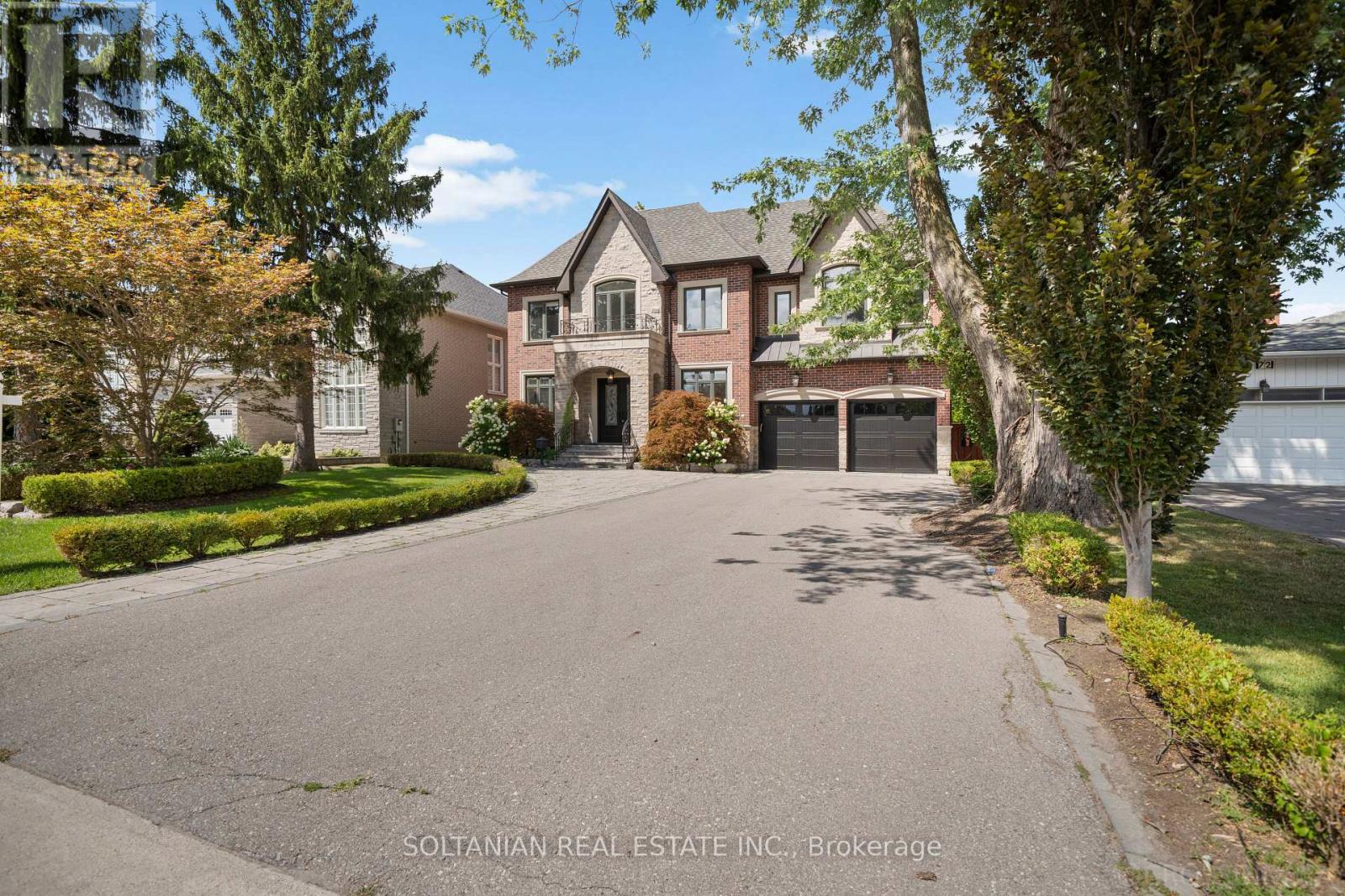 74 YONGEHURST ROAD