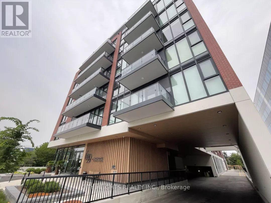 325 - 699 SHEPPARD AVENUE E