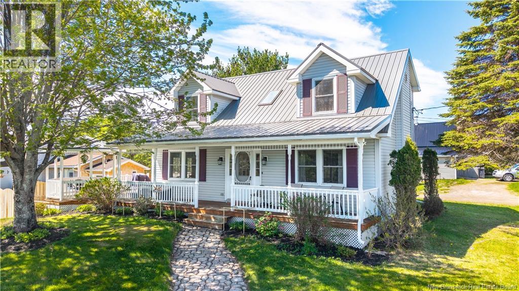 For sale: 152 Brunswick Street, St George, New Brunswick E5C3A5