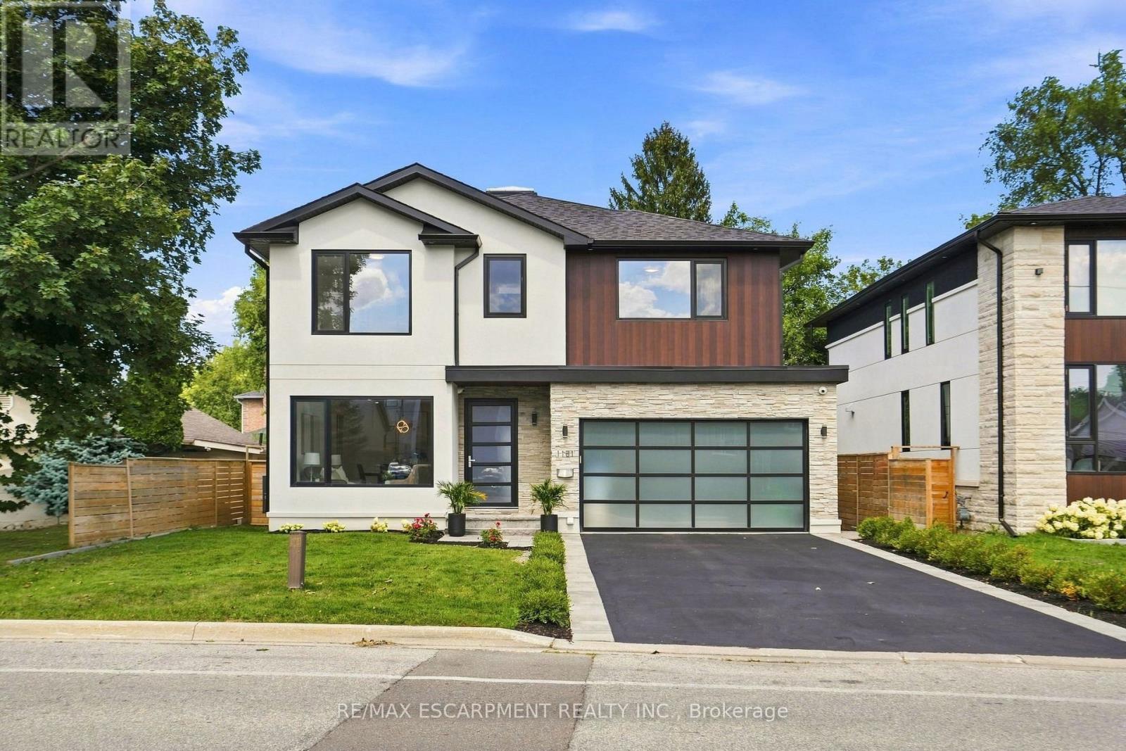 1181 OGDEN AVENUE