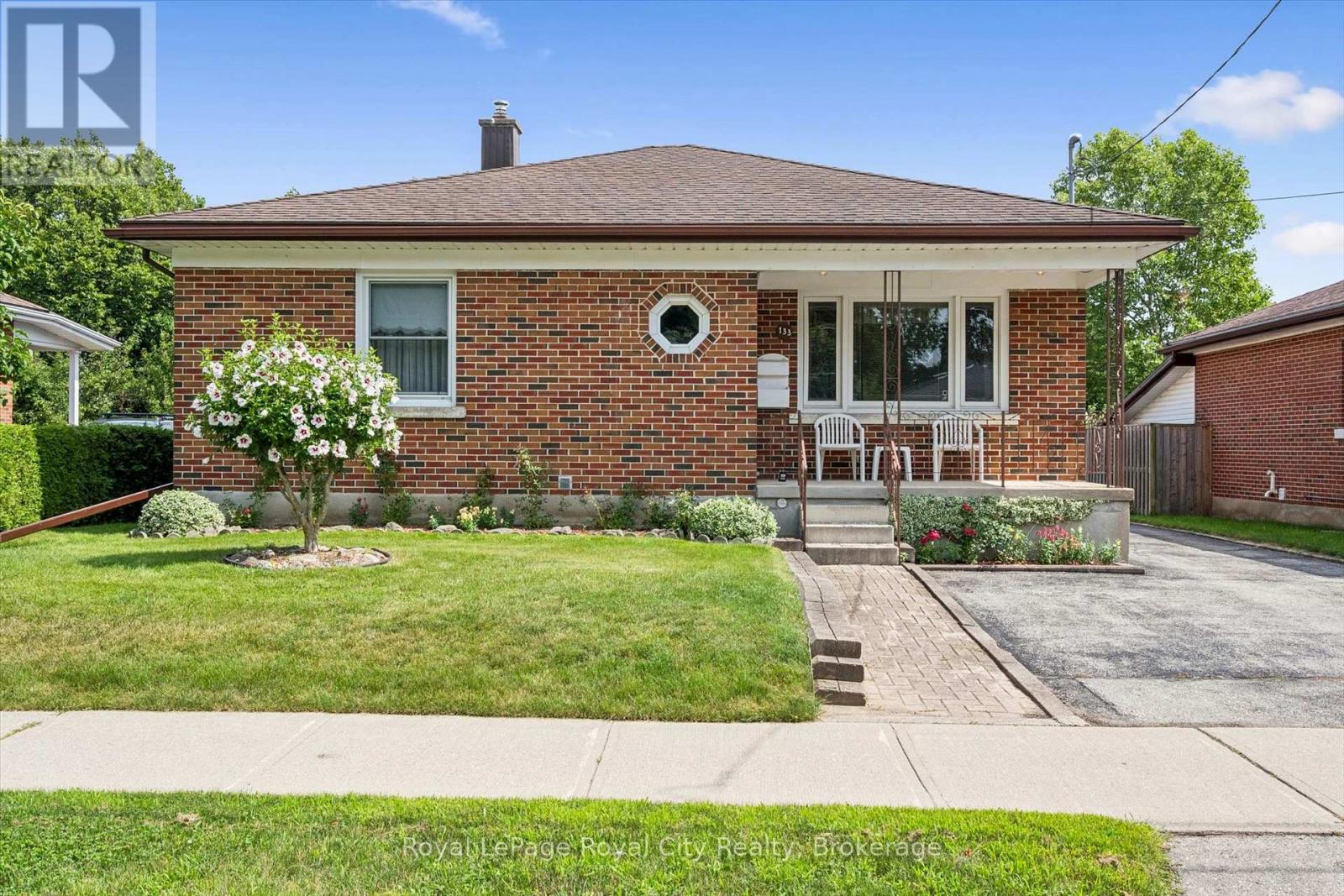 133 EMMA STREET