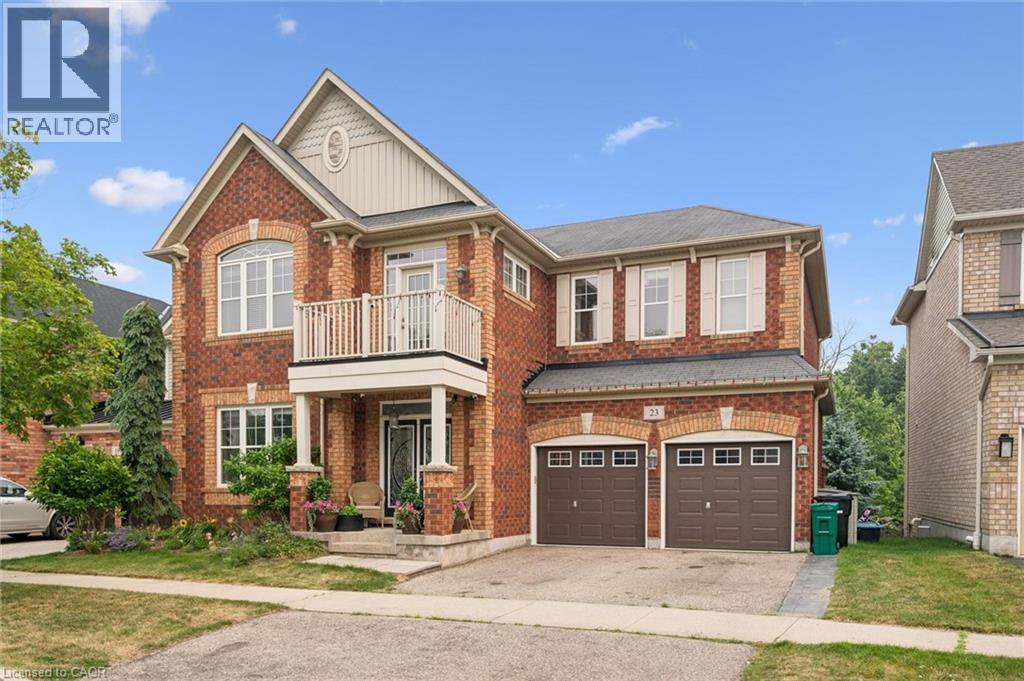23 LANDS Court