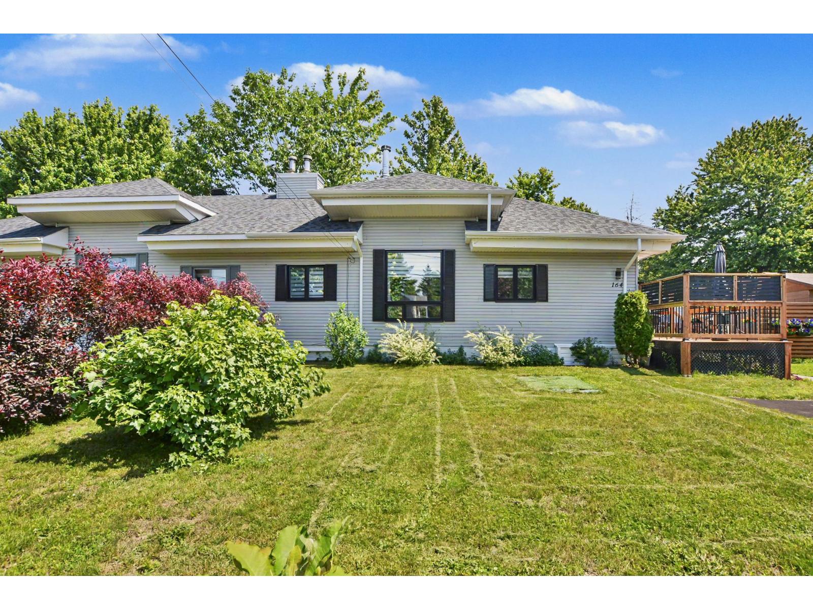 À vendre : 164 34e Avenue, Pointe-Calumet, Québec J0N1G0 - 22136991 ...