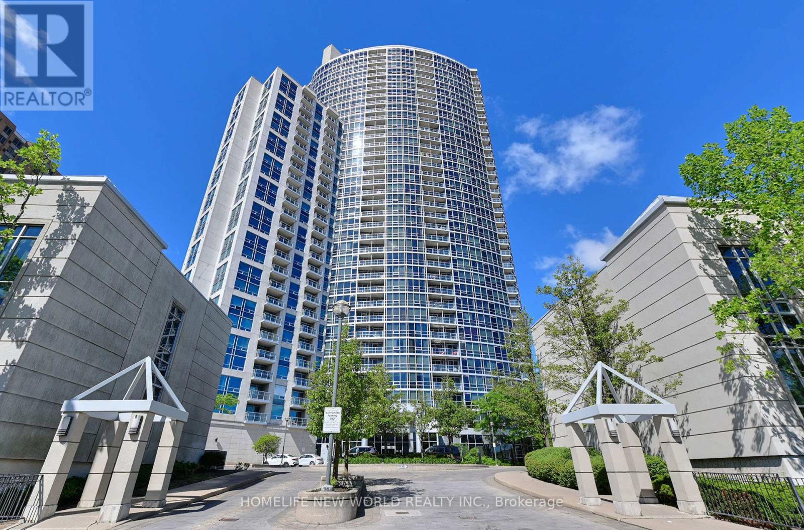 1105 - 83 BOROUGH DRIVE