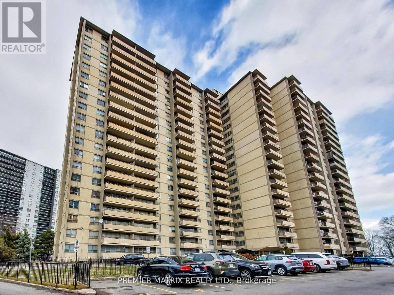 907 - 65 THORNCLIFFE PARK DRIVE
