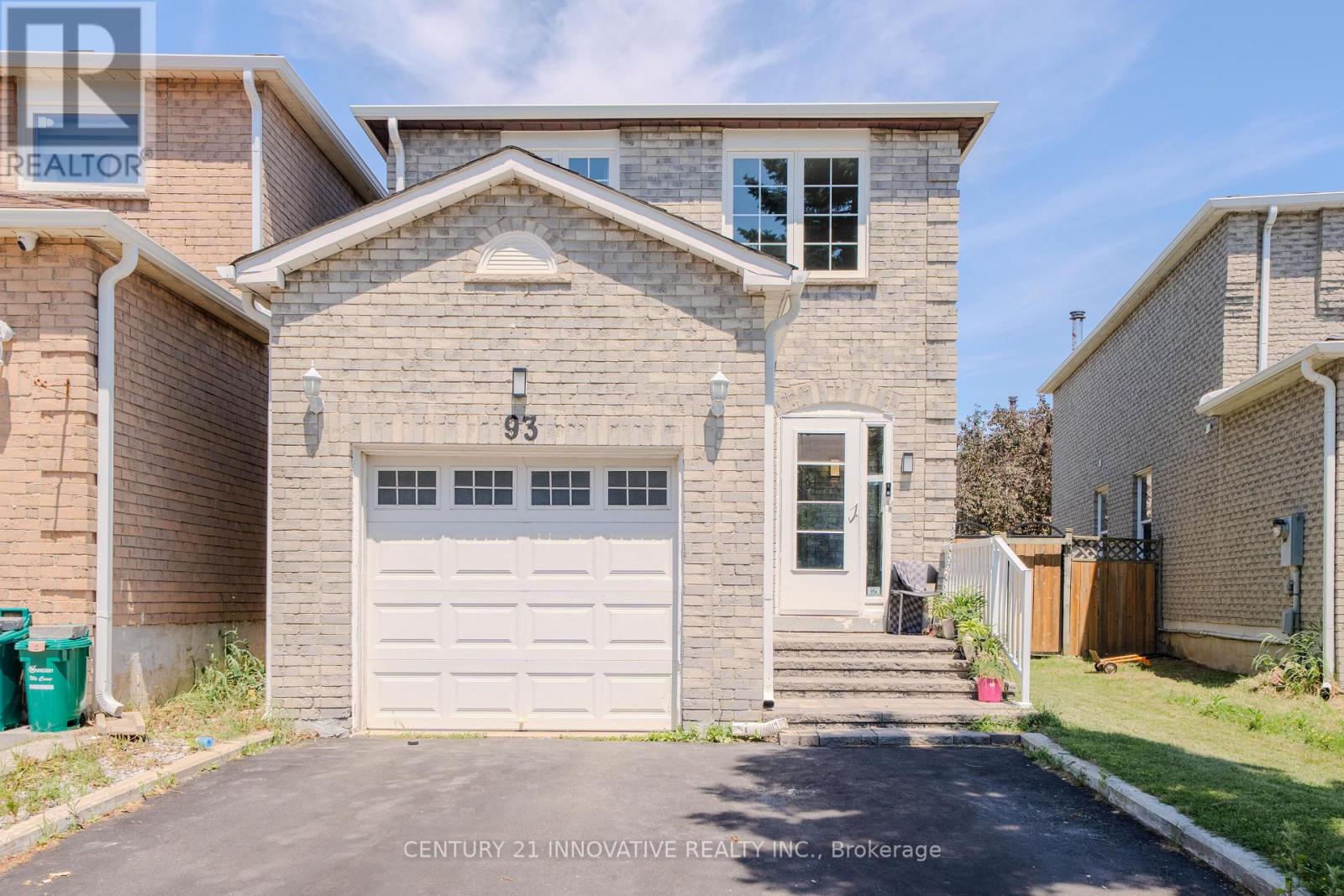 93 WILLIAM HONEY CRESCENT