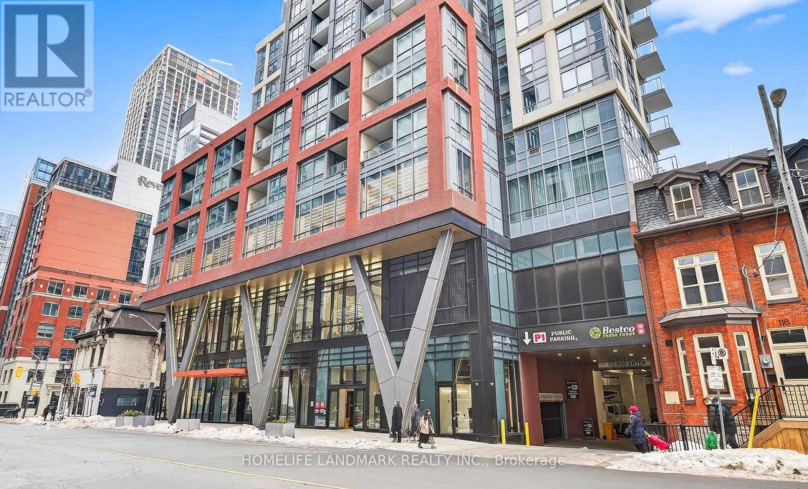5002 - 108 PETER STREET