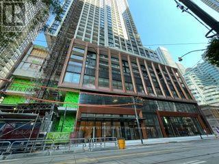 2317 - 400 KING STREET W