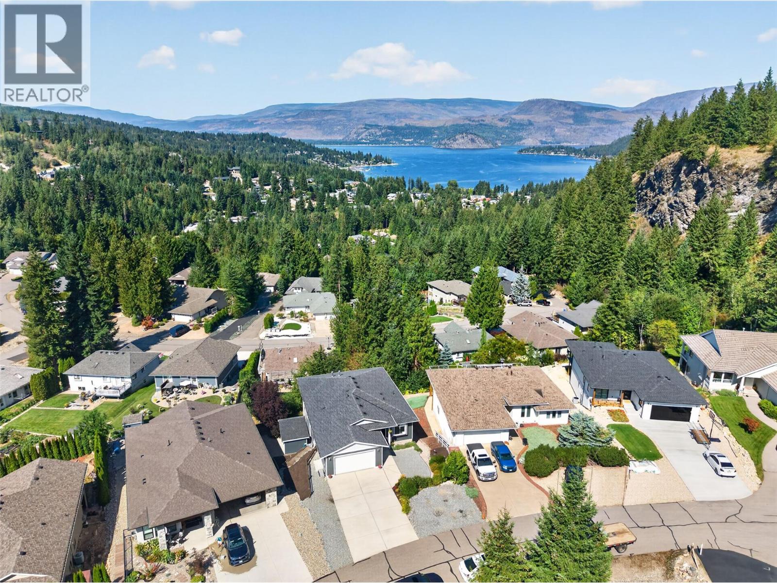 For sale: 2592 Alpen Paradies Road Unit# 38, Blind Bay, British