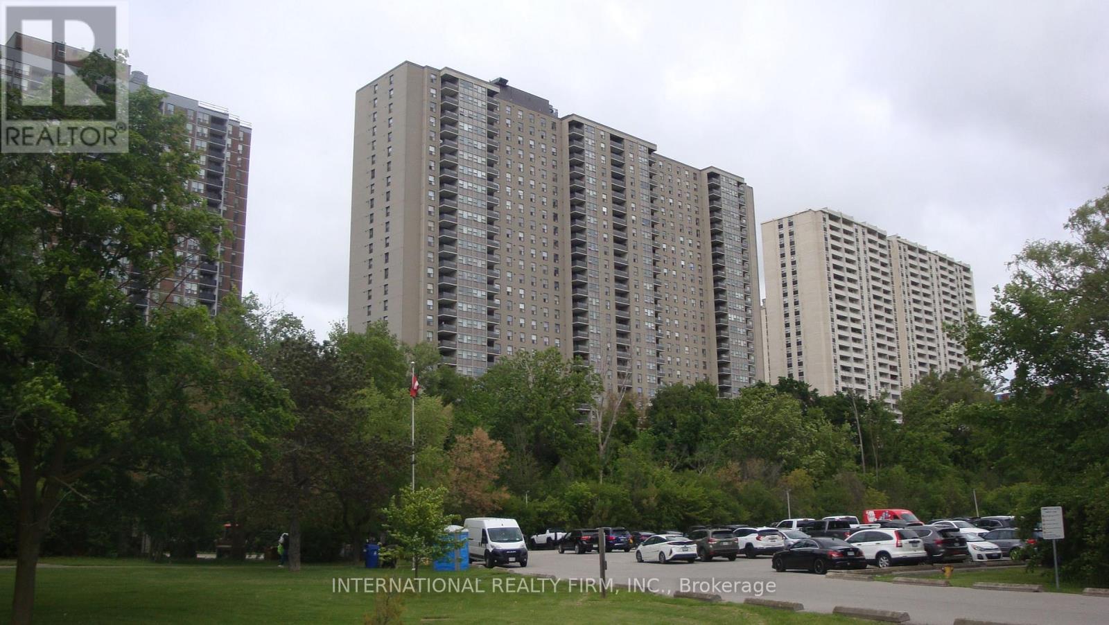 503 - 75 EMMETT AVENUE