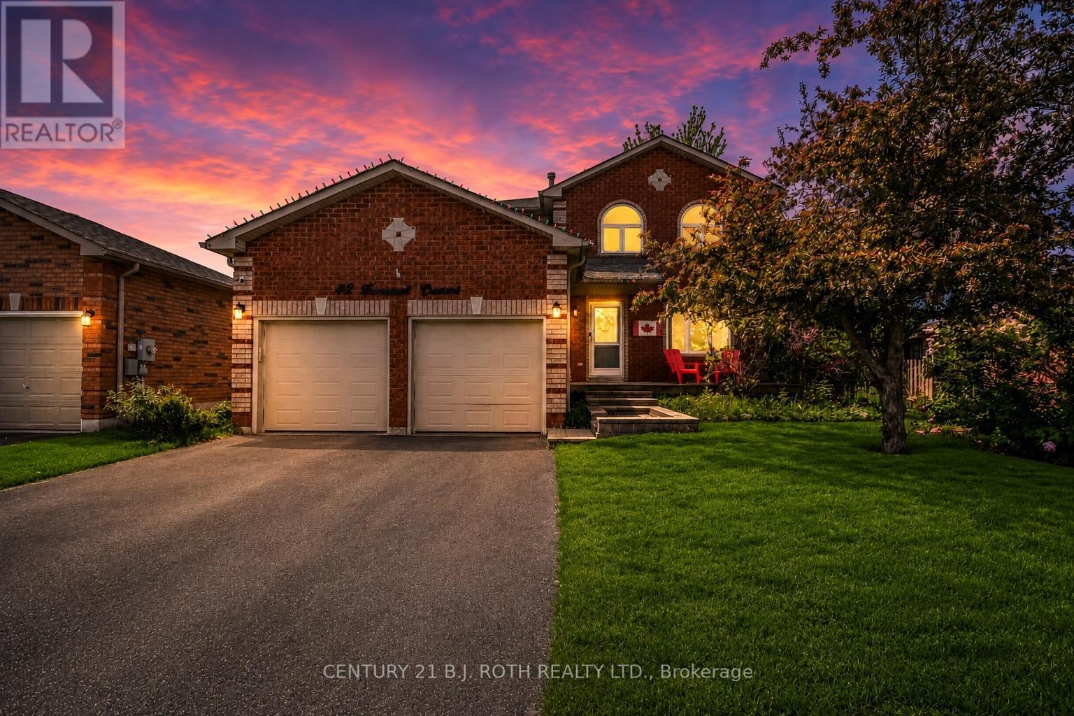 42 FARMSTEAD CRESCENT