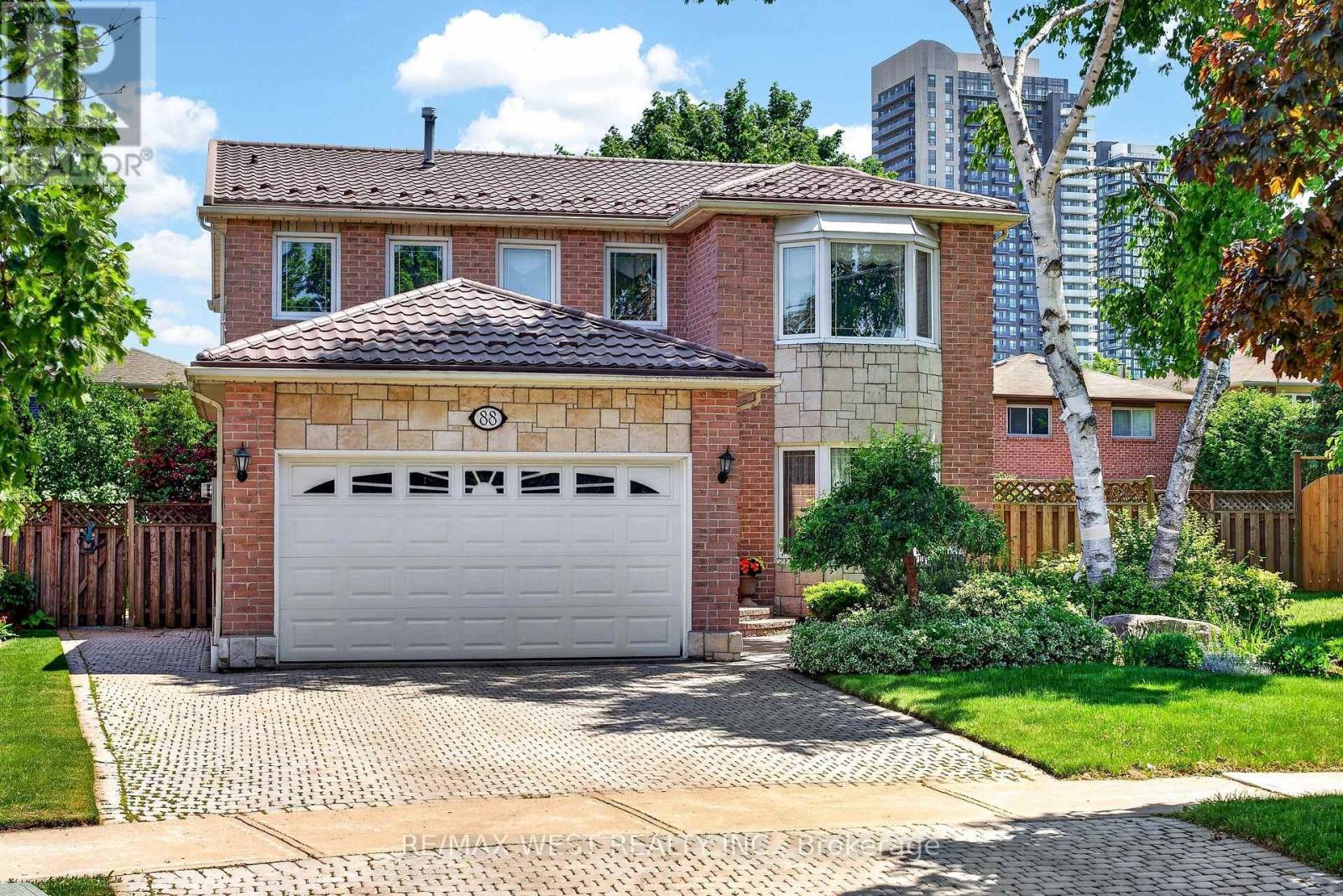 88 PALOMINO DRIVE