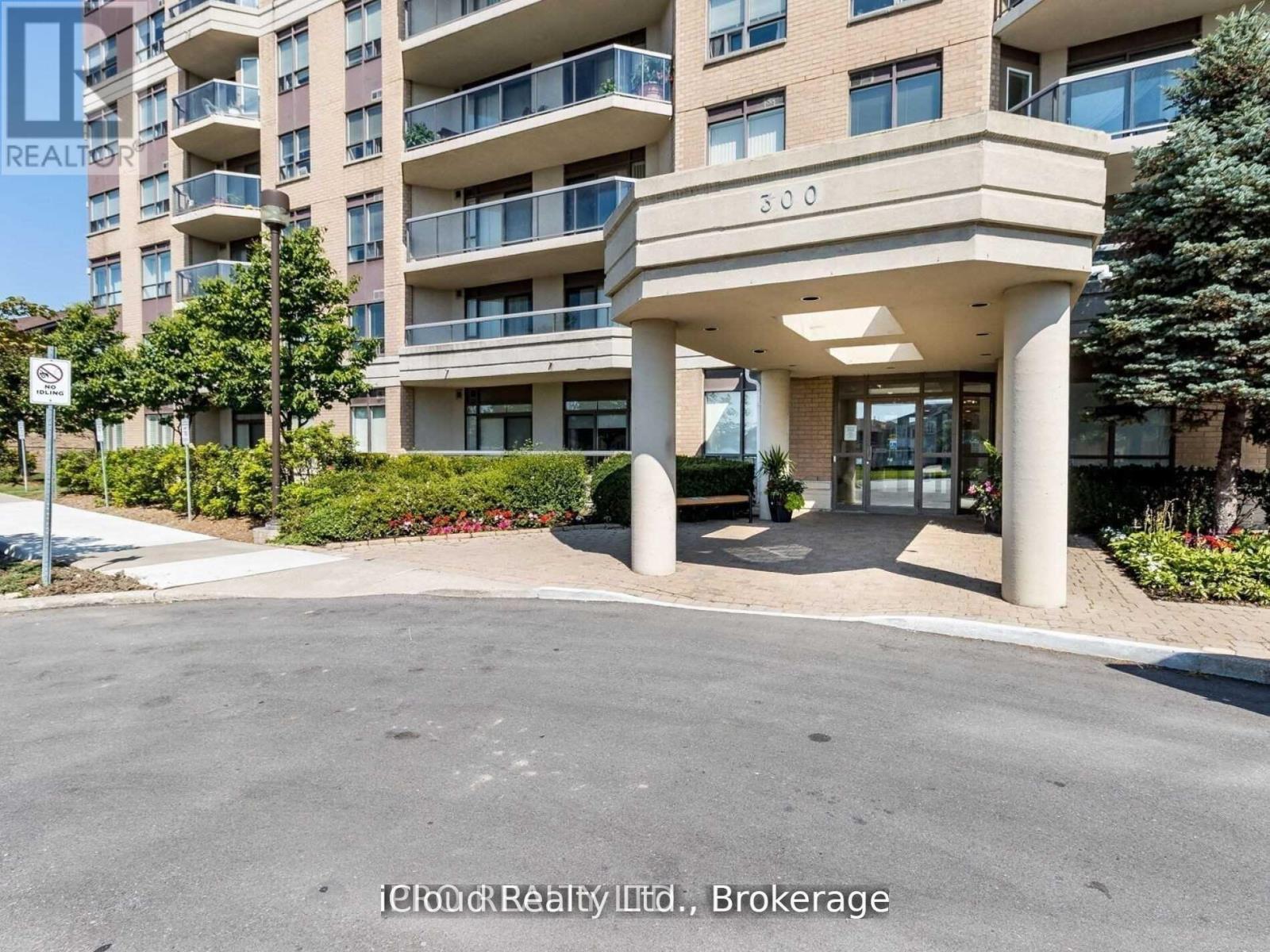 207 - 300 RAY LAWSON BOULEVARD