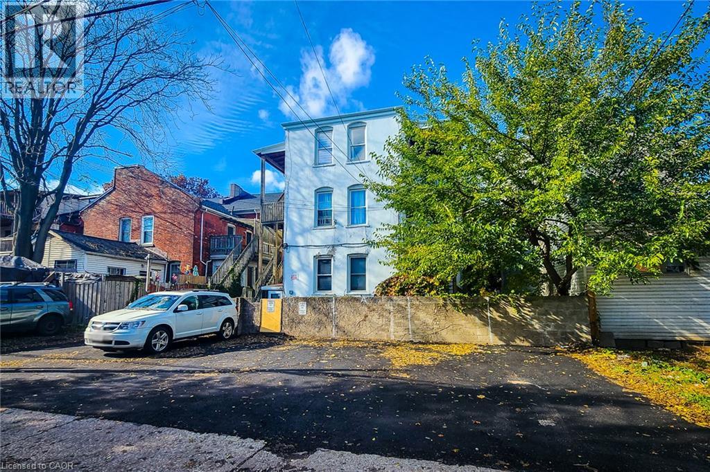 Property photo 11